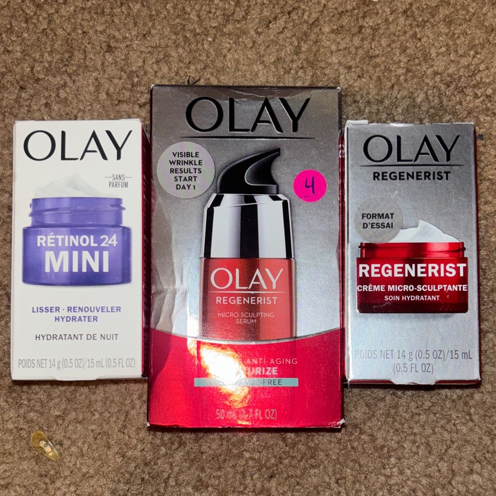 OLAY Retinol 24 Mini and Regenerist Set